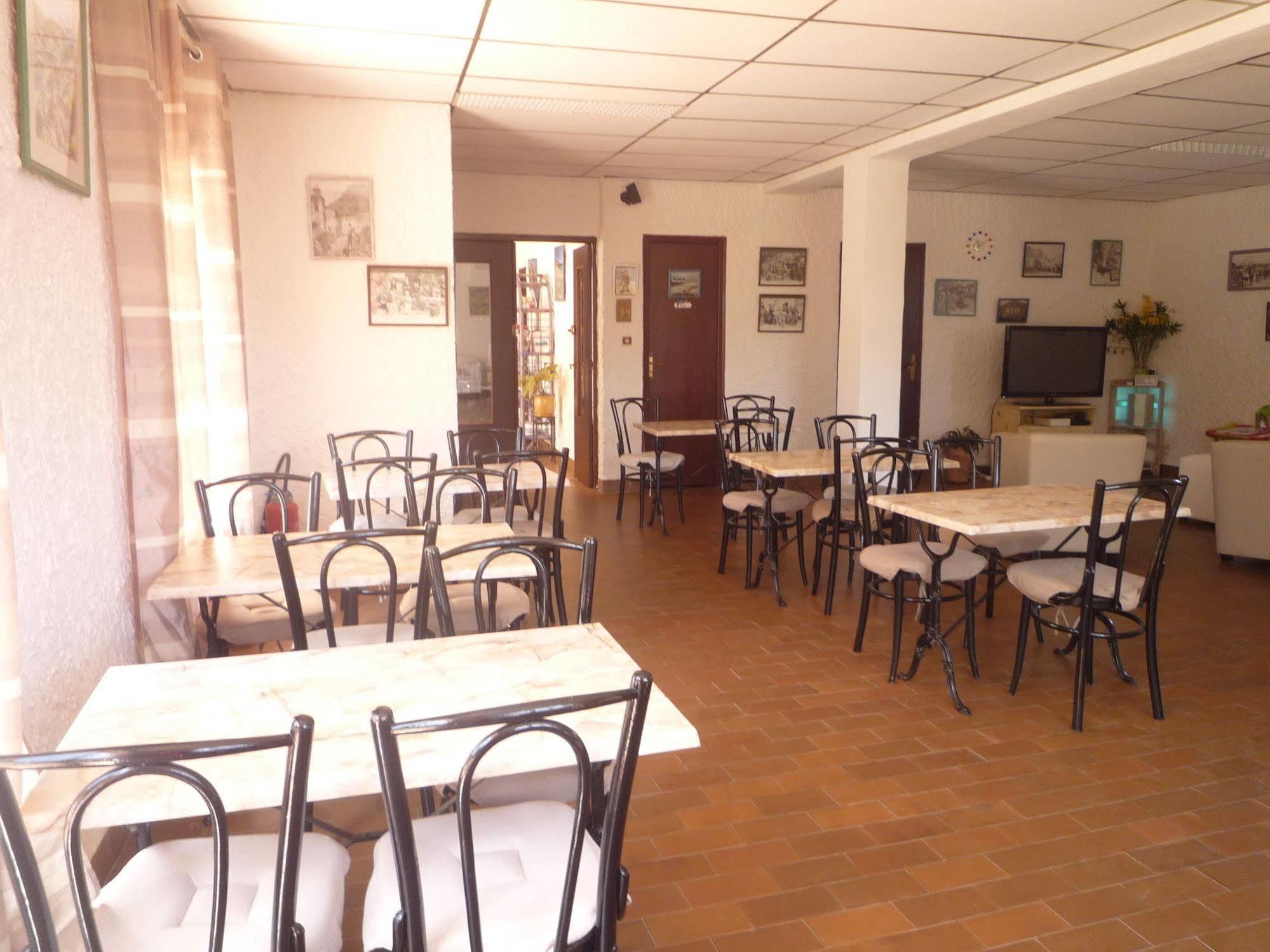 Hotel Cinque Arcate Galeria  Luaran gambar